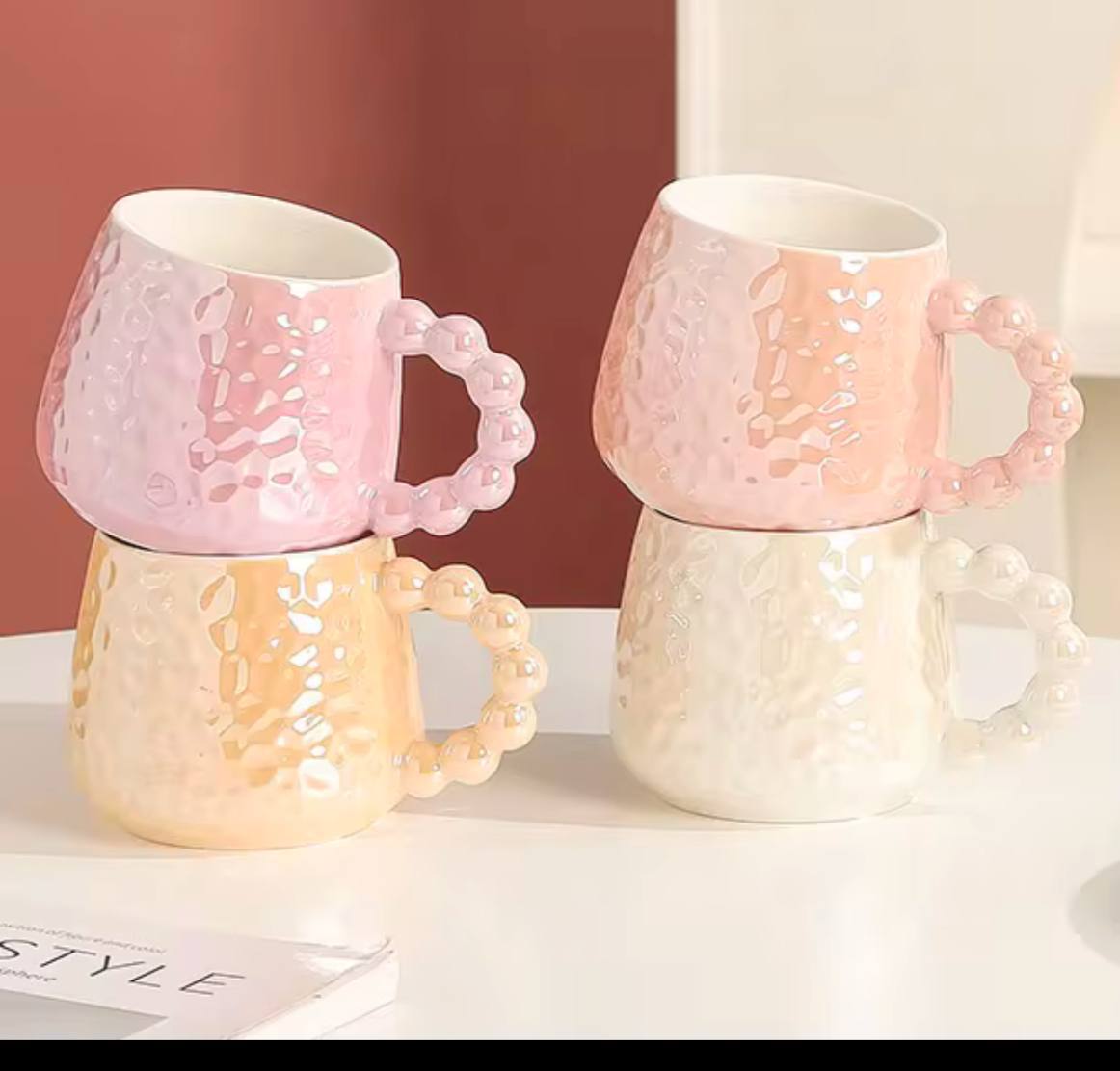 مجموعة أكواب سيراميك ملونة